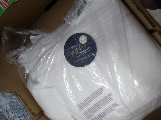 100% Egyptian Cotton Bath Sheet Set of 2