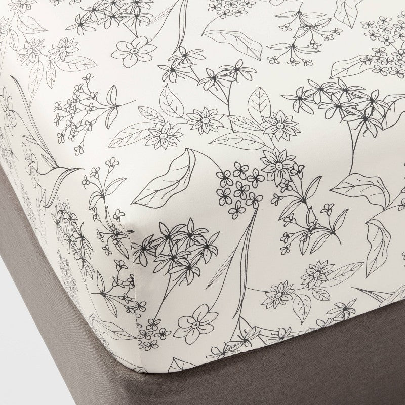 Twin/Twin XL Easy Care Cotton Blend Sateen Fitted Sheet Gray Floral - Room Essentials: 225 Thread Count, Eco-Friendly Materials