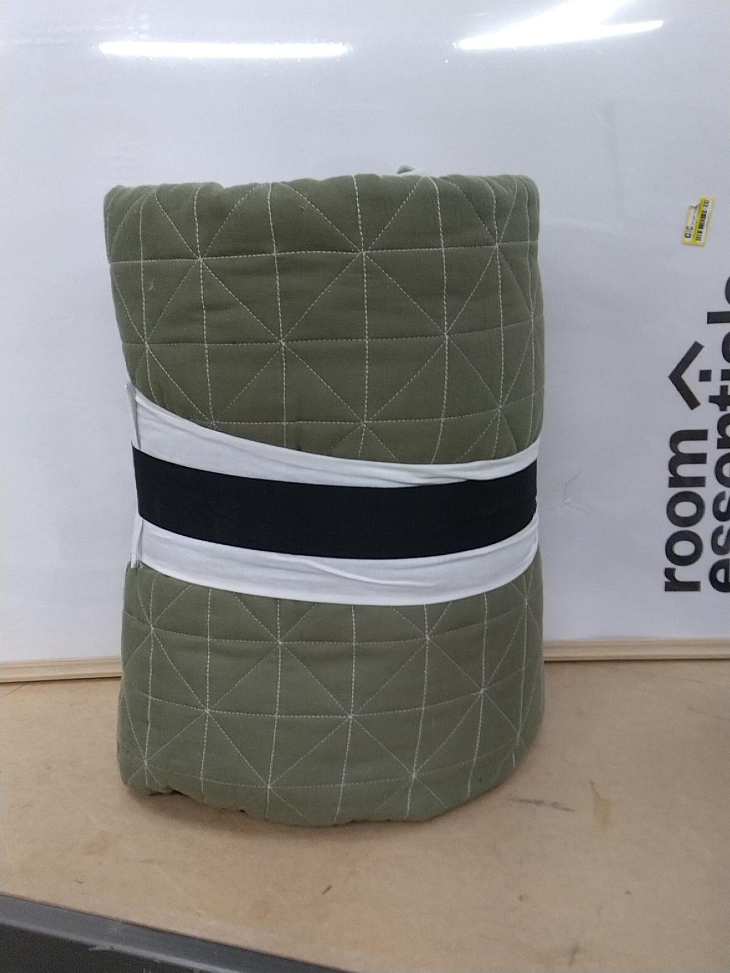 Full/Queen Reversible Lightweight Quilt Tonal Green - Hearth & Hand with Magnolia