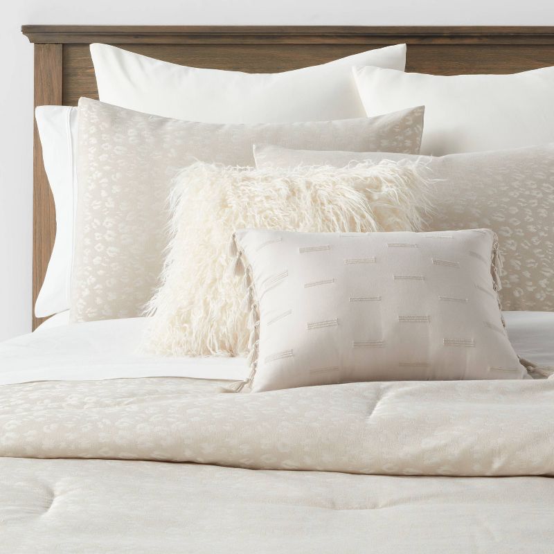 8pc King Luxe Jacquard Snow Leopard Comforter Set Beige - Threshold