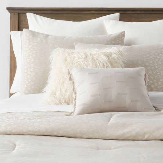 8pc King Luxe Jacquard Snow Leopard Comforter Set Beige - Threshold