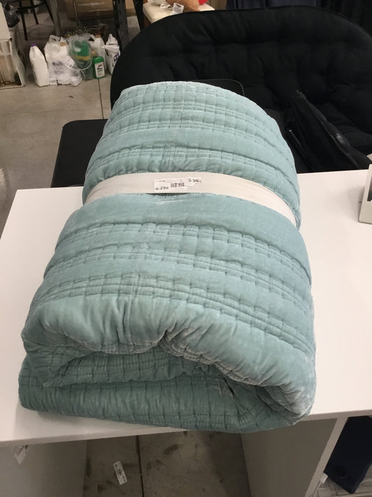 Full/Queen Lofty Velvet Quilt Light Teal Blue - Threshold: OEKO-TEX Certified, Machine Washable, Polyester Fill