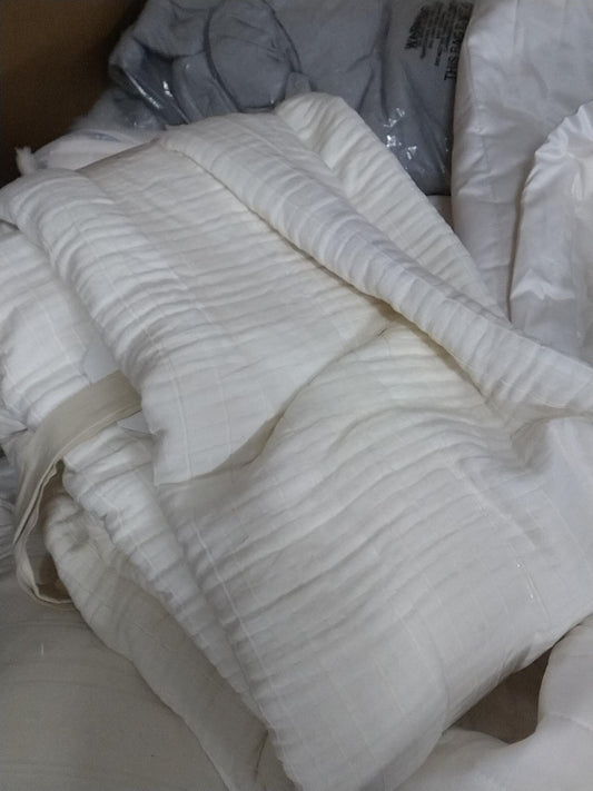 King Double Cloth Quilt Cream - Threshold: OEKO-TEX Certified, Jacquard Weave, Midweight Bedspread