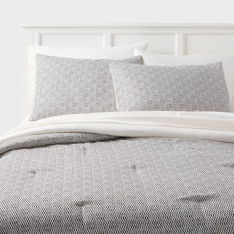 Twin/Twin Extra Long Printed Comforter Set Black/White - Room Essentials: Includes Sheets, Sham, OEKO-TEX Certified