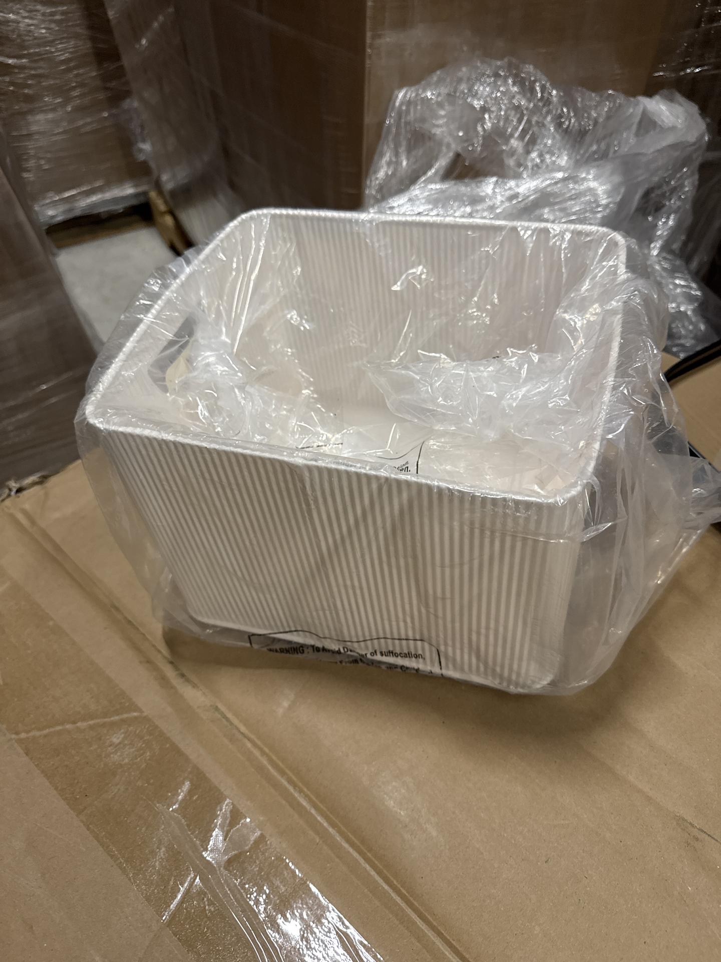 Metal Bin Small Ivory - Brightroom