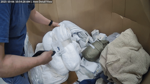 Full/Queen Cozy Chenille Bed Blanket White - Threshold: Midweight, Knitted, Machine Washable