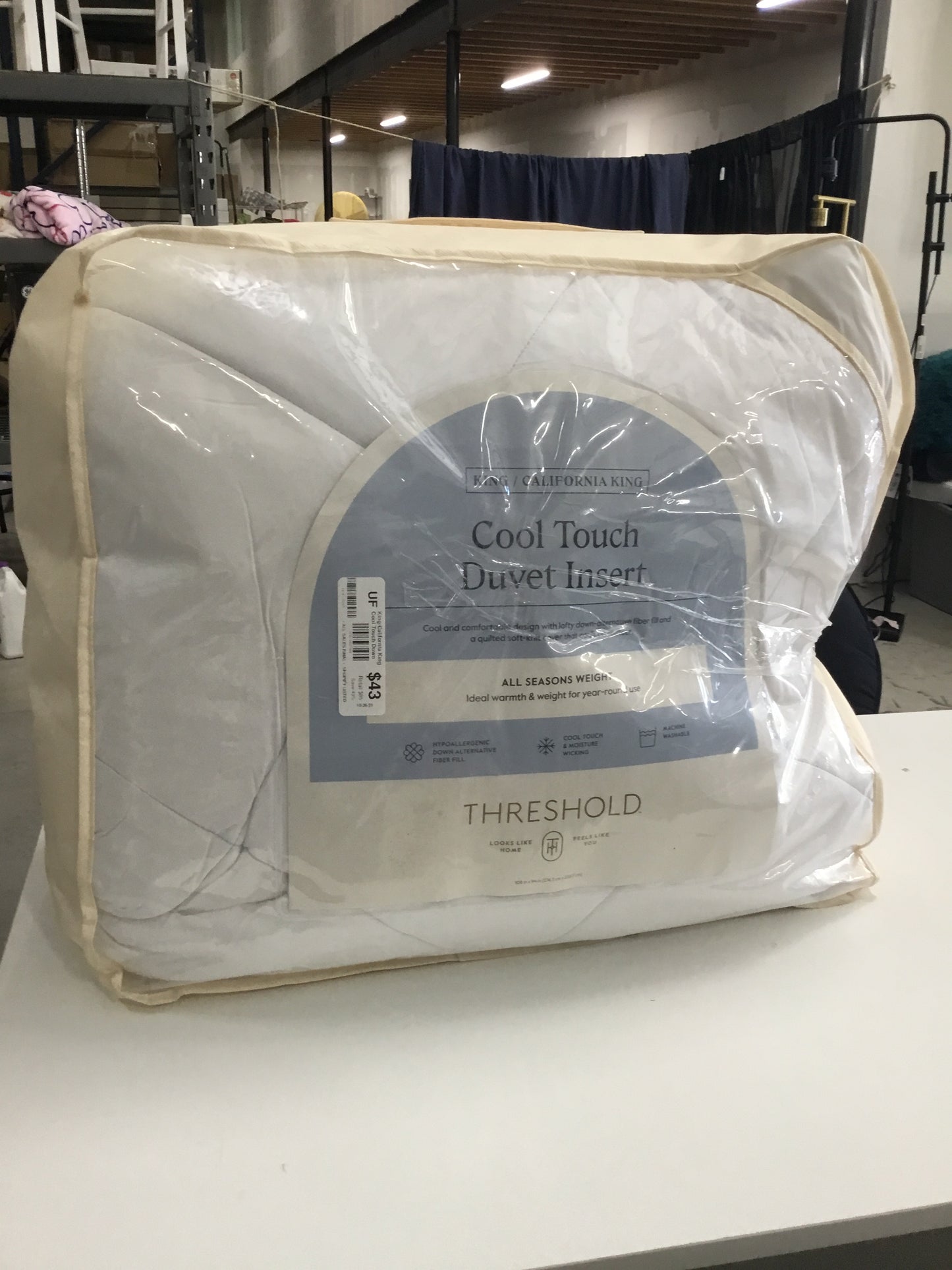 King/California King Cool Touch Down Alternative Duvet Insert - Threshold